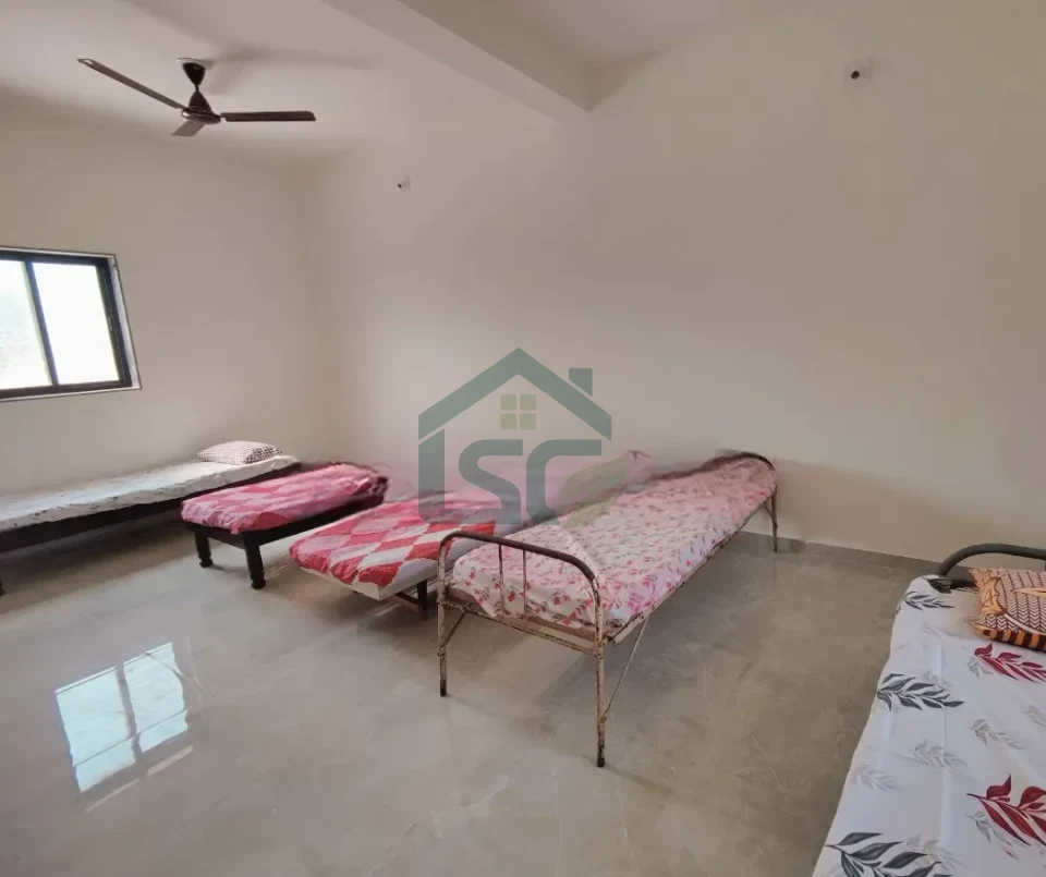 Pooja Coliving PG in Sector 14, Gurugram — property photo 2
