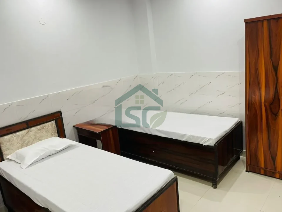 Amizone PG in Sector 126, Noida — property photo 1