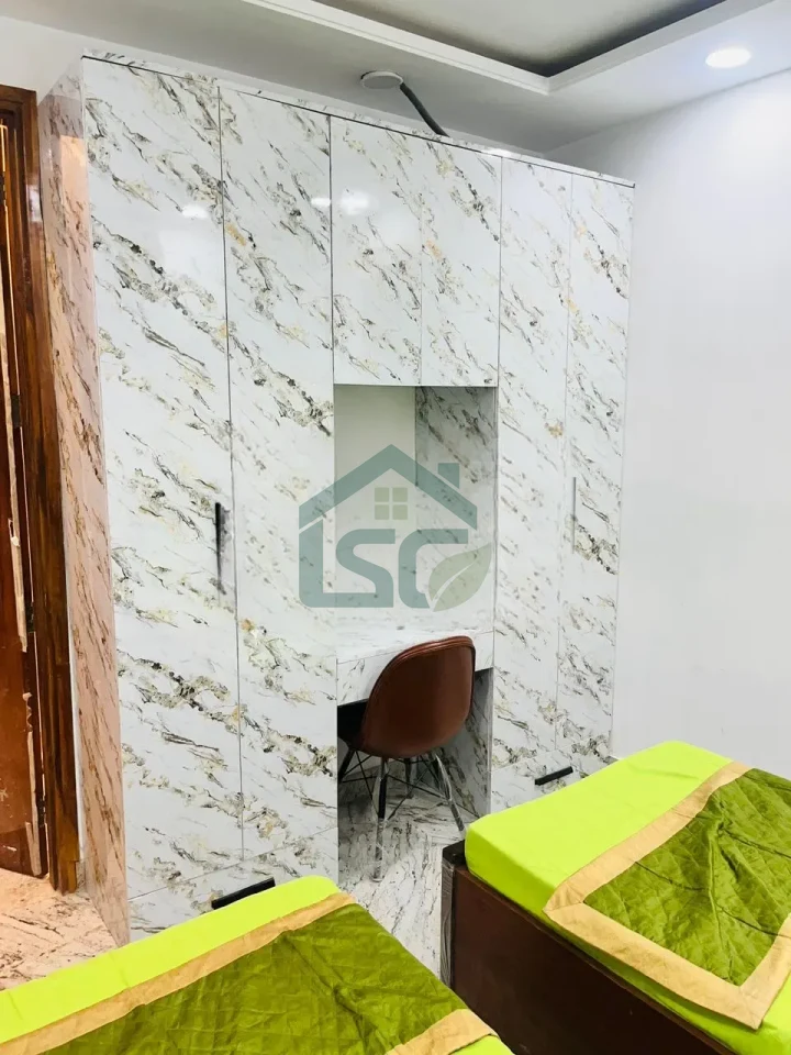 THE Grand living to luxury boys PG in Vijay Nagar, Delhi — property photo 2