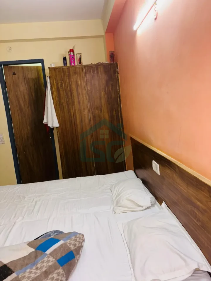 Radhe Radhe in Sector 18, Gurugram — property photo 1