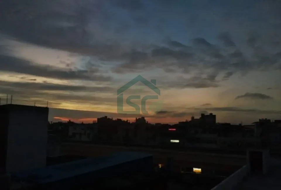 C.A Building boys hostel in Laxmi Nagar, Delhi — property photo 2