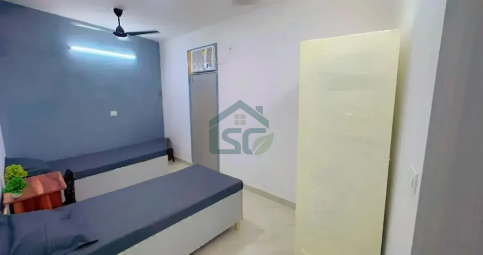 Tirupati Girls PG in Laxmi Nagar, Delhi — property photo 3