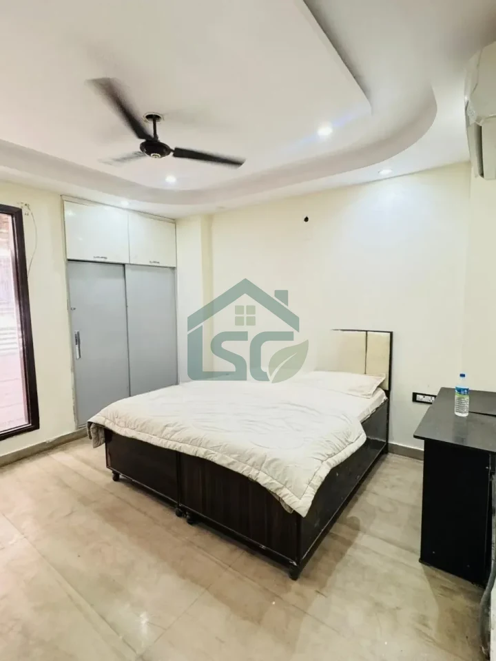 Home Stay in Mukherjee Nagar, Delhi — property photo 5
