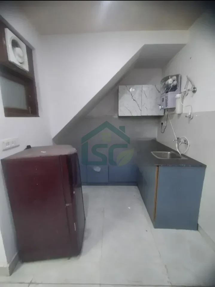 Katiyayni associate in Sector 52, Gurugram — property photo 3