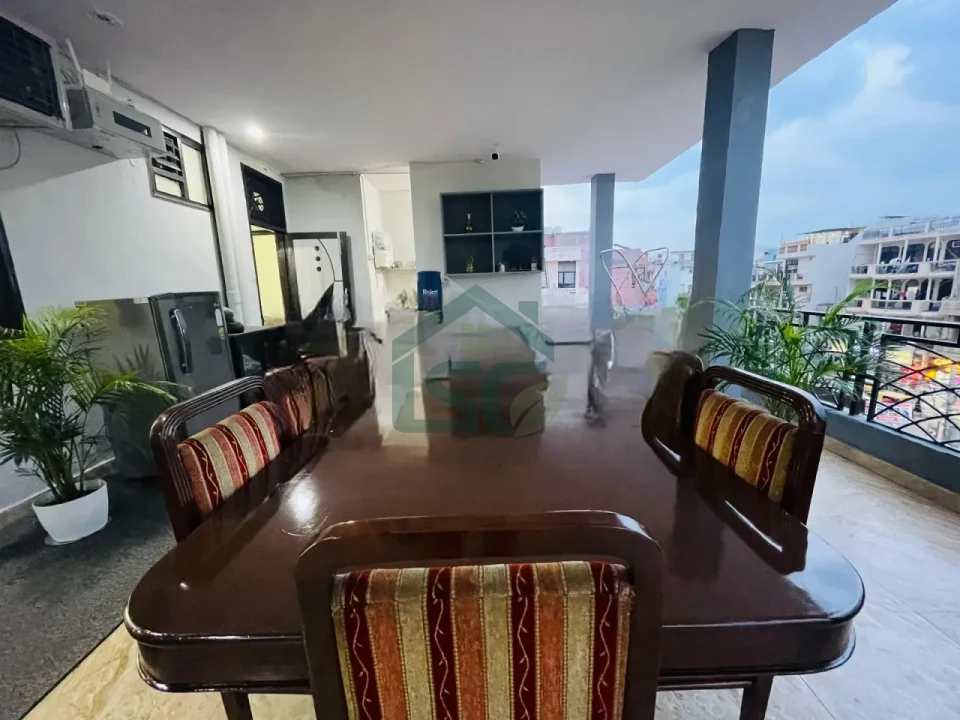 Living hub in Reids Line Delhi Univ Staff Flats, Delhi — property photo 1