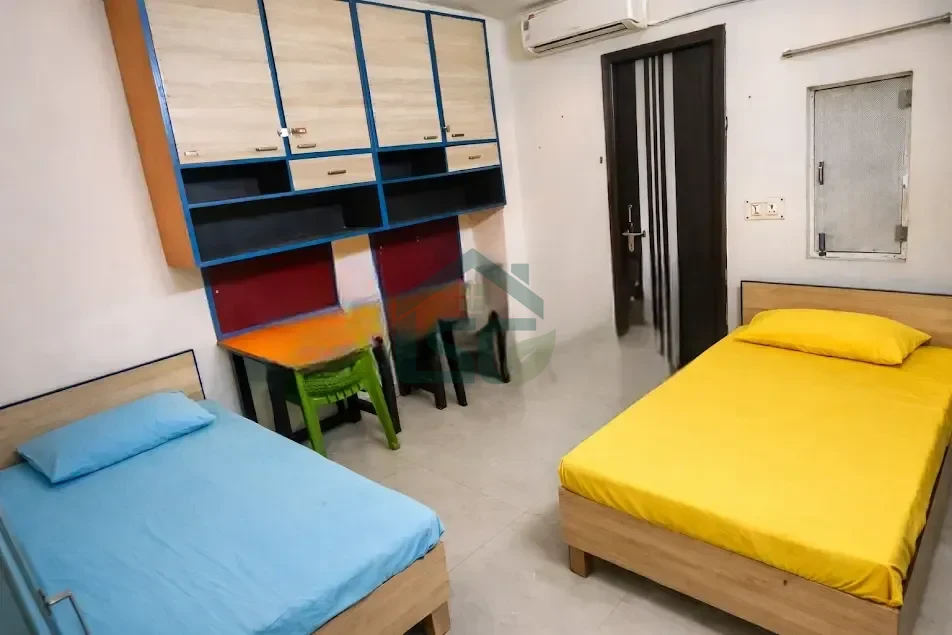 Prustel living Darwin House in Janakpuri, Delhi — property photo 3