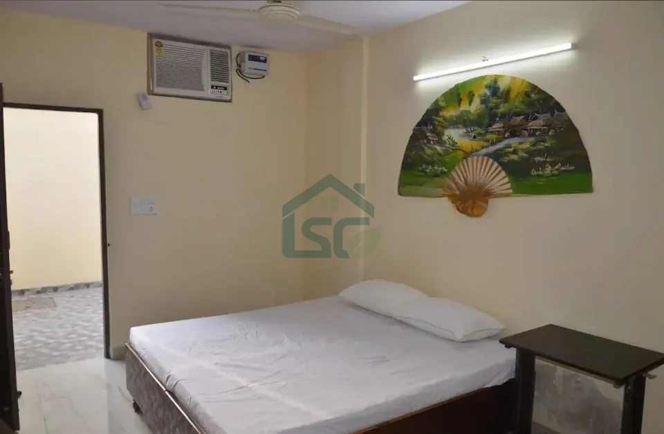 Andhra executive PG in Sector 28, Gurugram — property photo 1