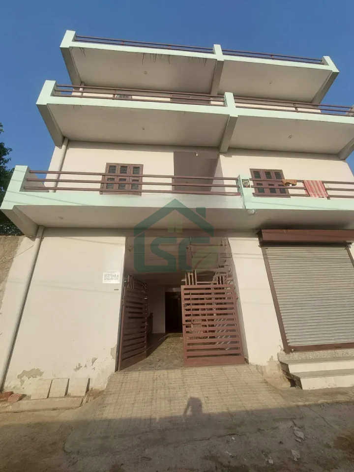 Pankaj Room For Rent in Sector 93, Gurugram — property photo 1