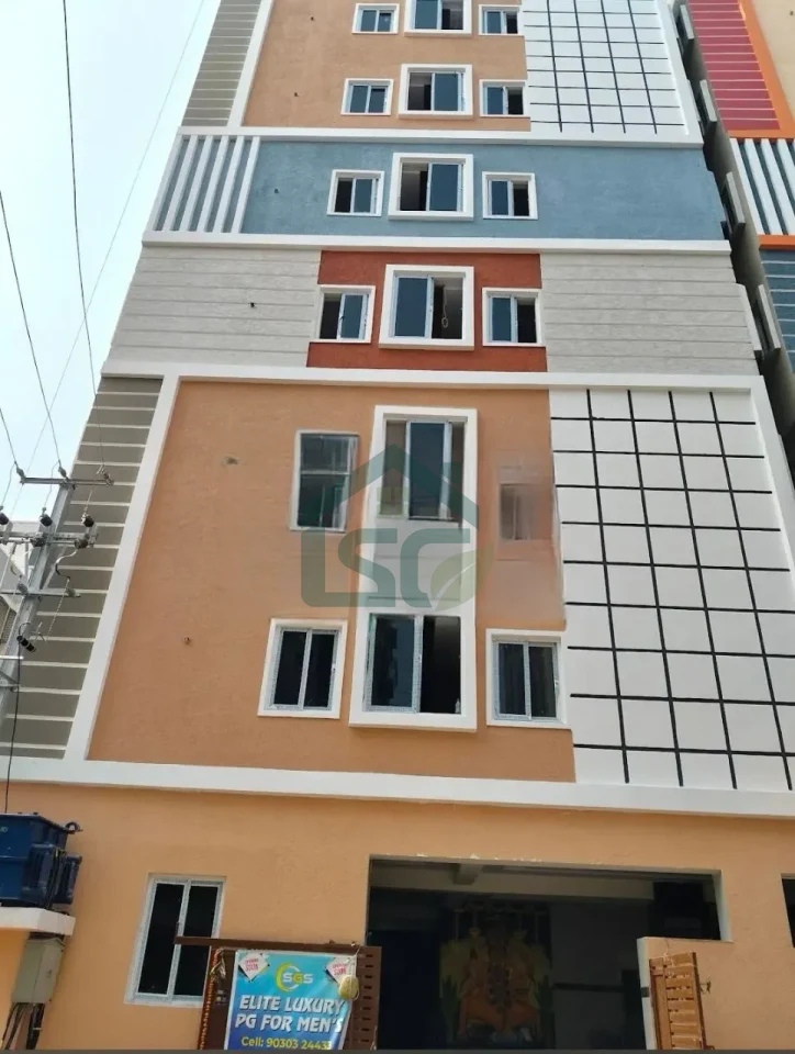 SGS Elite Luxury PG For Mens in Okhla, Delhi — property photo 1