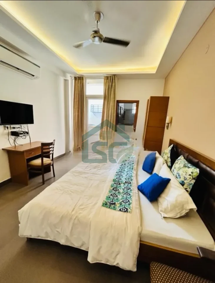 My rooms 247 girls PG (hostel) in Lajpat Nagar, Delhi — property photo 5