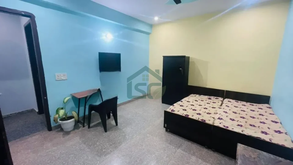 Luxury PG and 1 RK in Sector 52, Gurugram — property photo 2