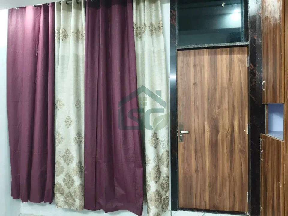Photo 4 of Aangan Girls PG, Ansal Golf, Noida