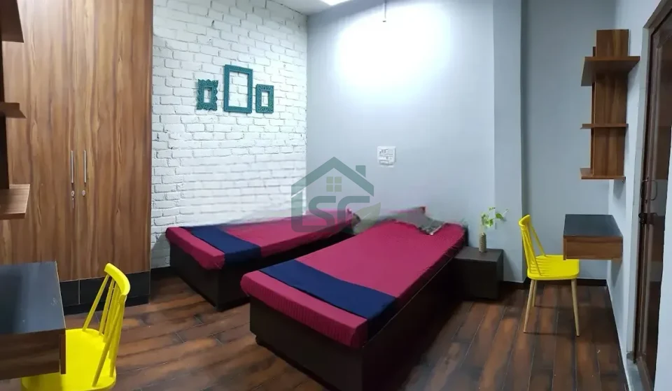 Sharma Girls Hostal in Ashok Vihar, Delhi — property photo 2
