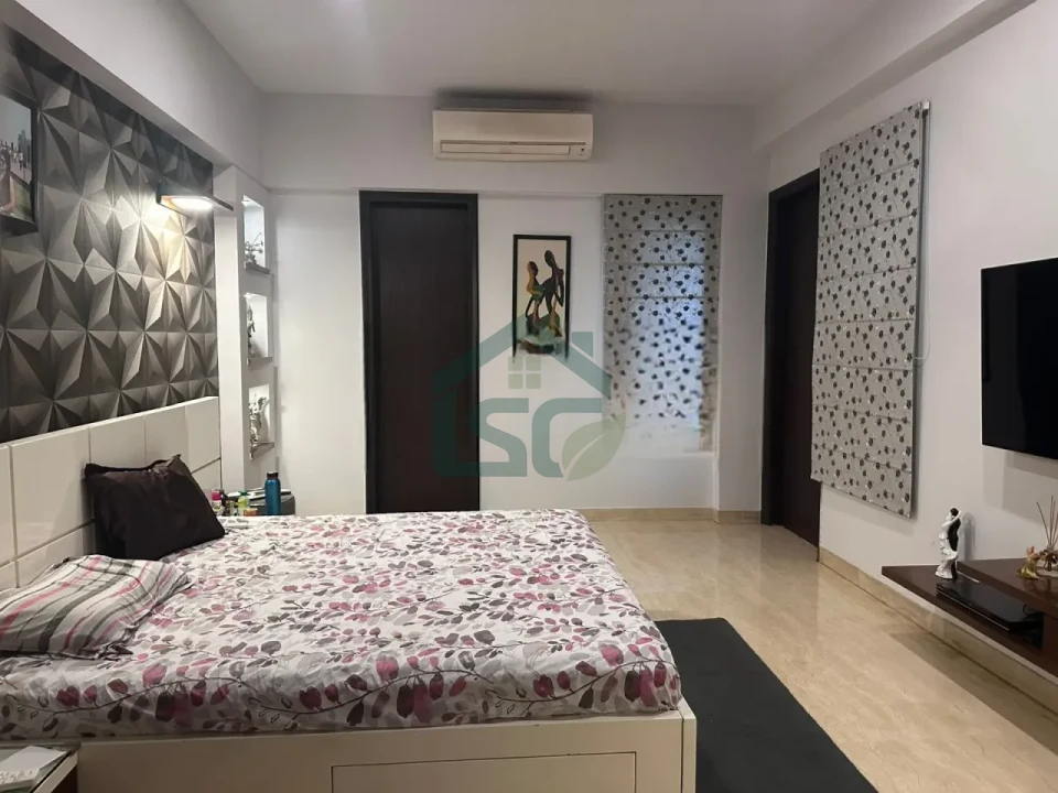 3 BHK In Sector 46 Gurugram in Sector 46, Gurugram — property photo 5