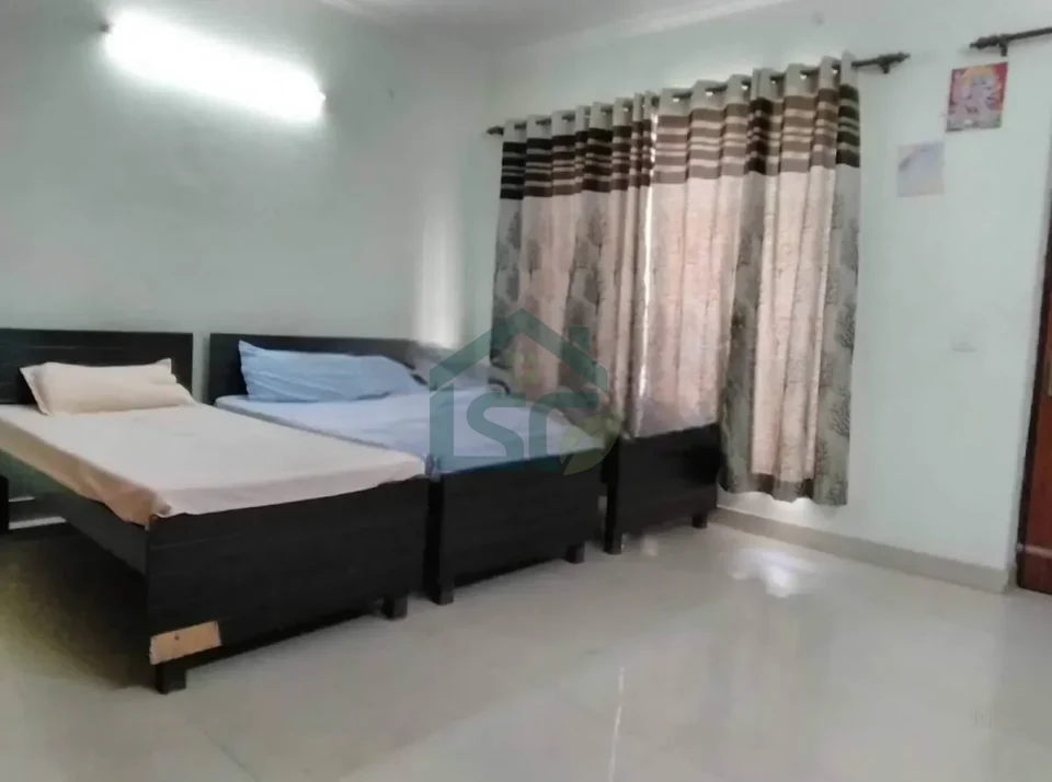 Shree op PG in Sector 45, Gurugram — property photo 1