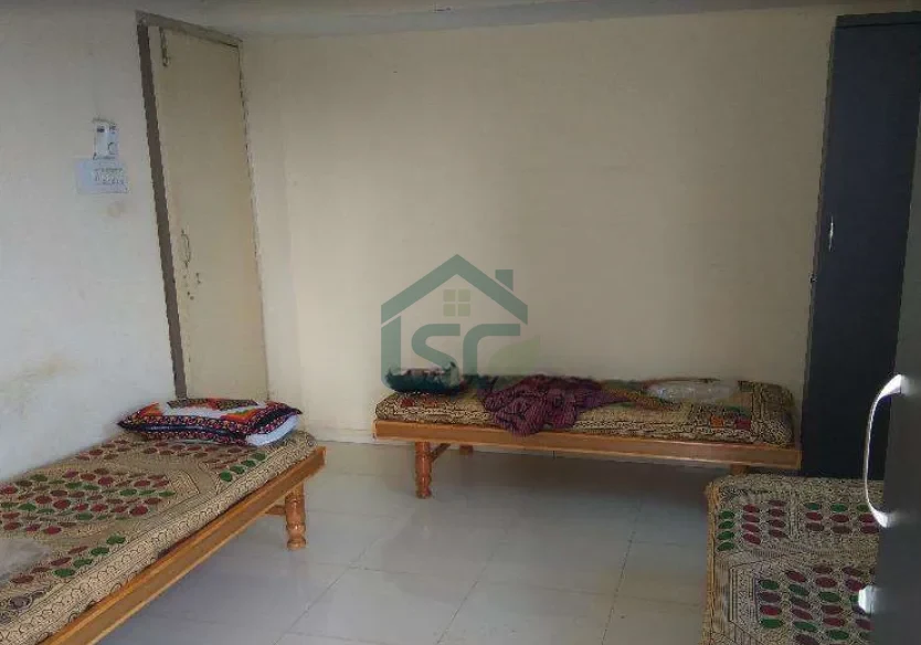 At Paying Guest Accommodation For Men, Motera, Ahmedabad