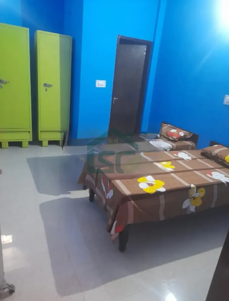 Sharmas PG in Jhilmil Colony, Delhi — property photo 2