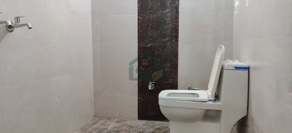 All boys PG in Mukherjee Nagar, Delhi — property photo 2