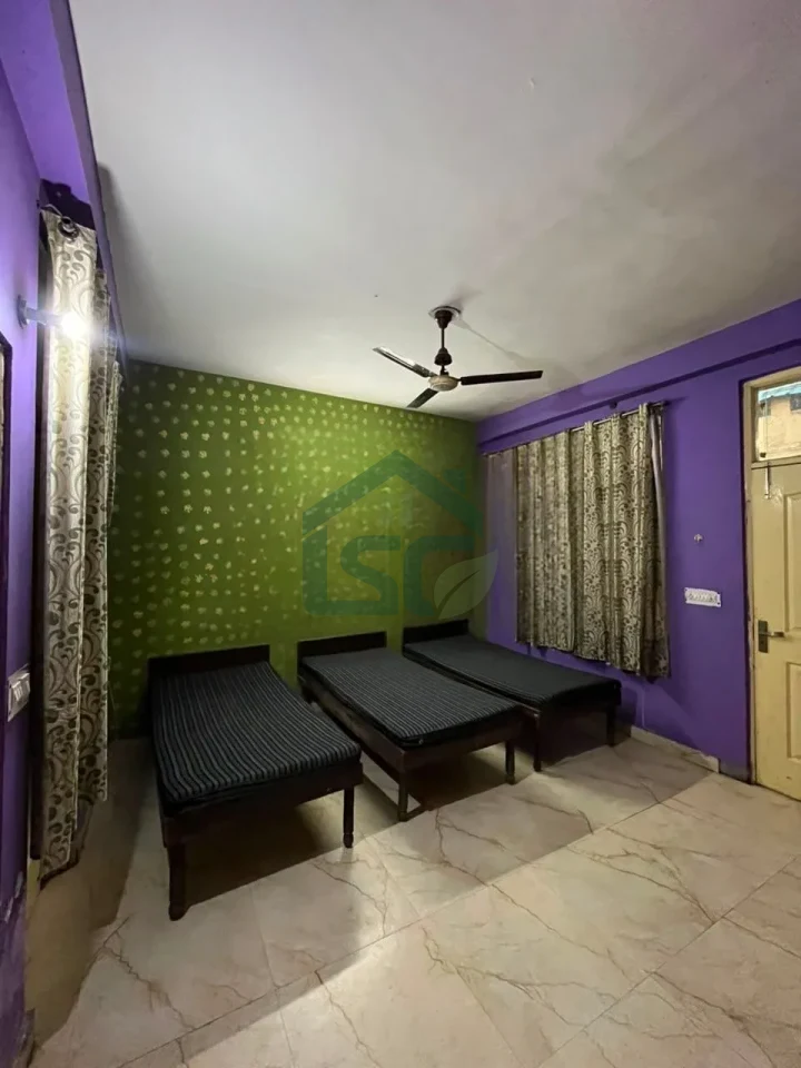 Photo 4 of Kartik Girls Hostel, Sector 17, Gurgaon