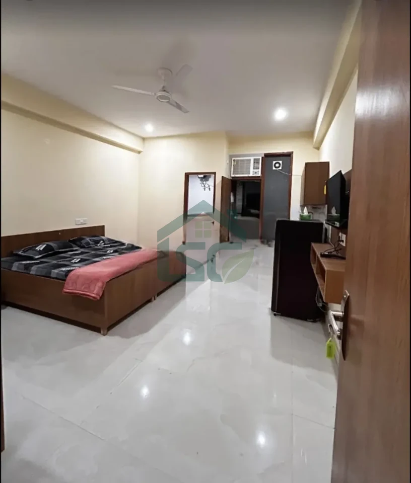 Secure Stay Co-living Studio Apartment in Sector 72, Gurugram — property photo 3