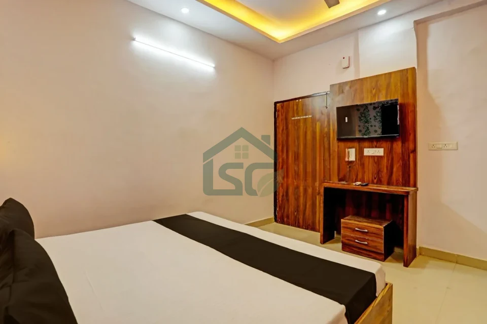 At Kavya Groups Of PG, Sector 48, Gurgaon