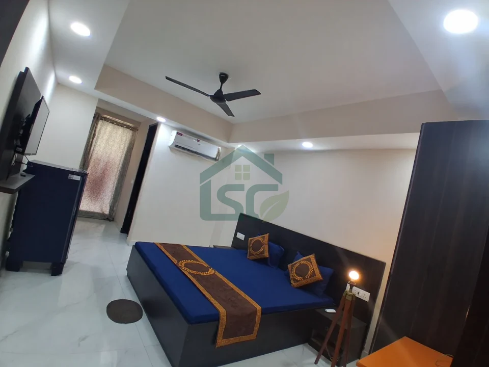 At Signature Stayz, Sector 38, Gurgaon