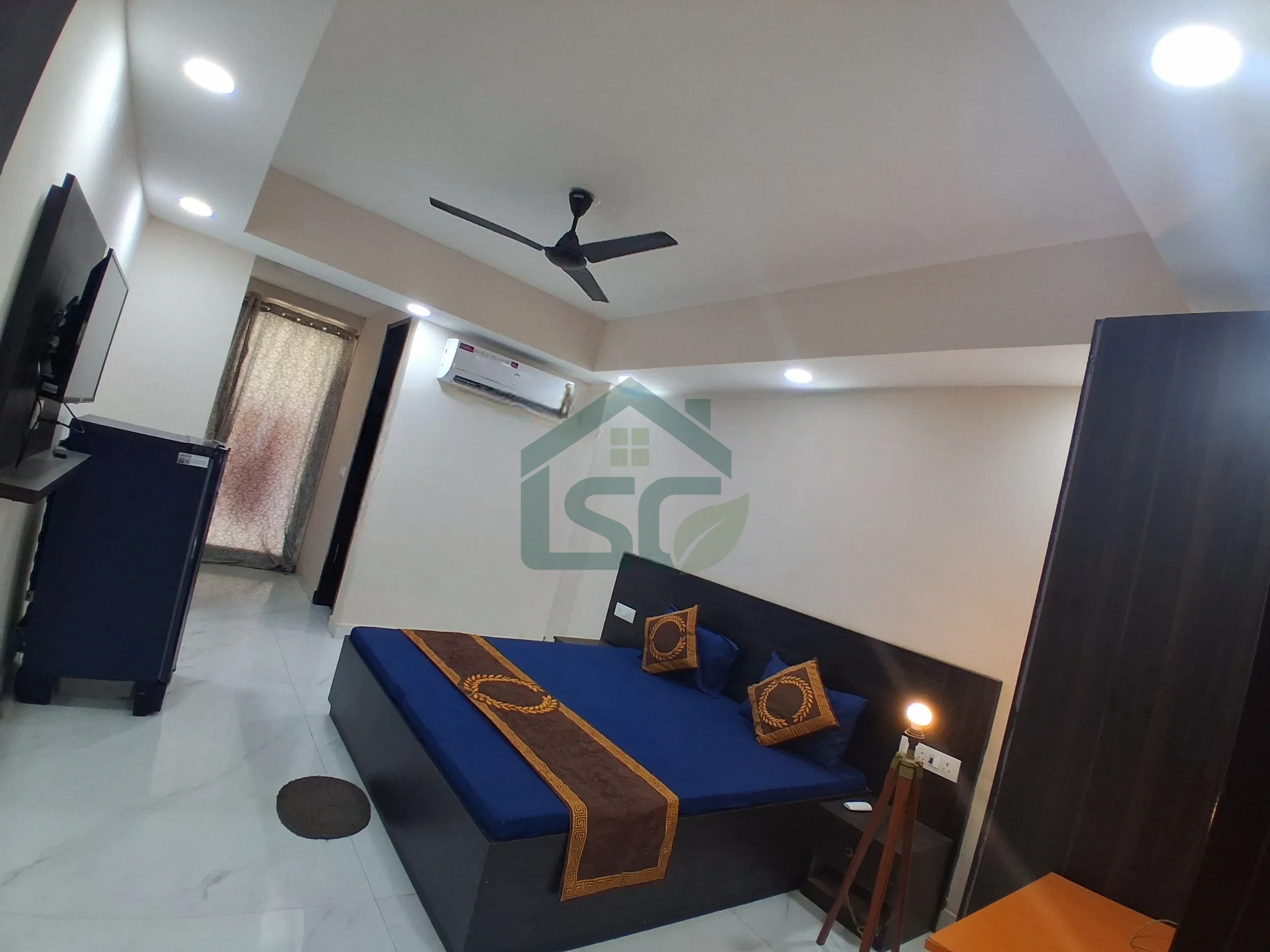At Signature Stayz, Sector 38, Gurgaon