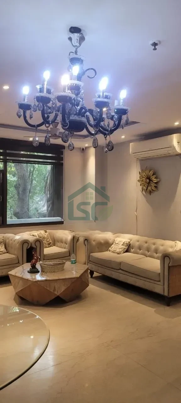 Stay luxury PG in Sector 38, Gurugram — property photo 1