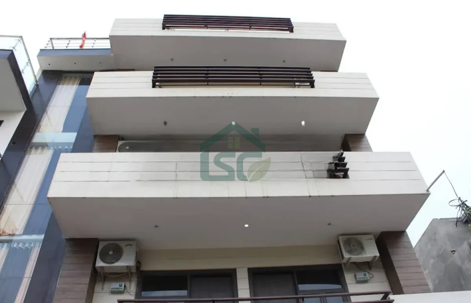 ECO Centre PG in Sector 45, Gurugram — property photo 2