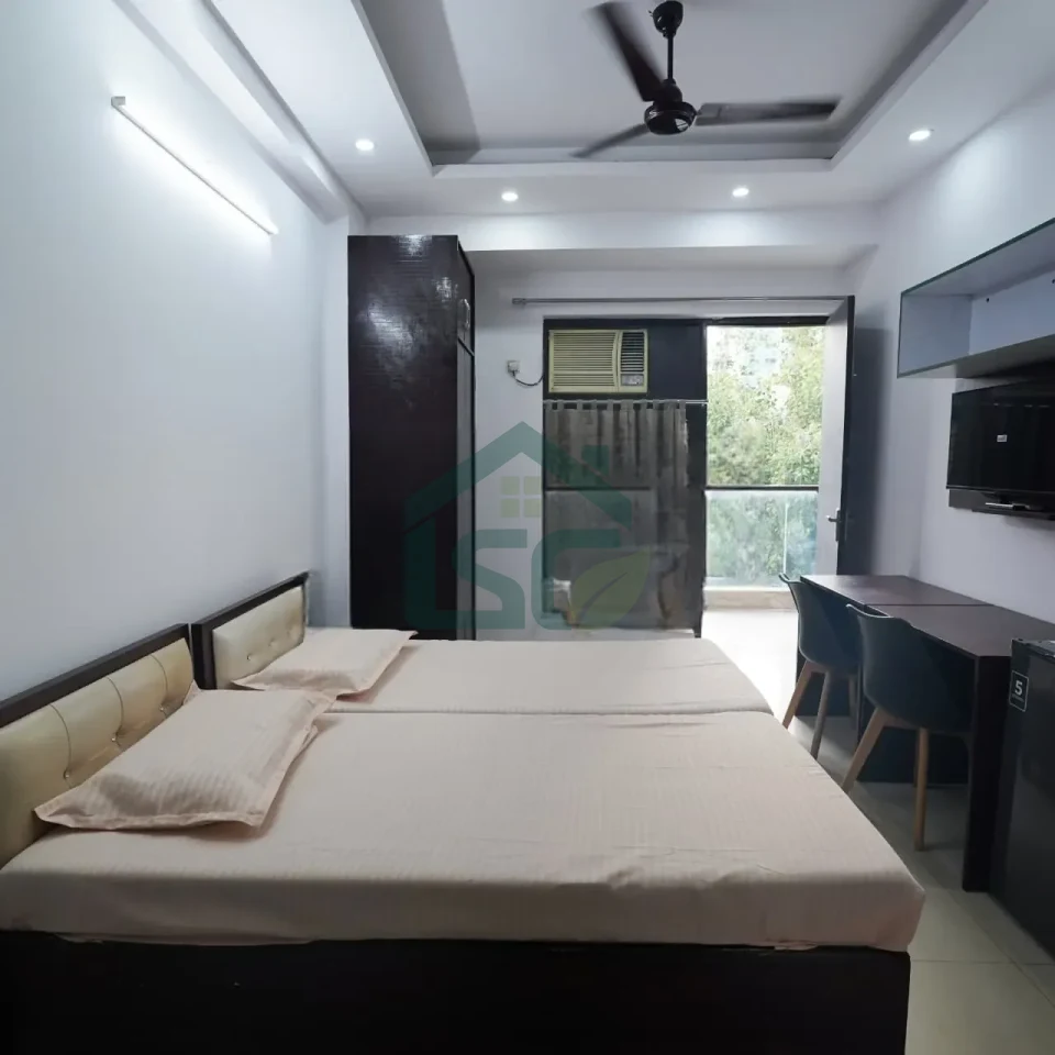 The Home care living girls PG in Sector 126, Noida — property photo 2