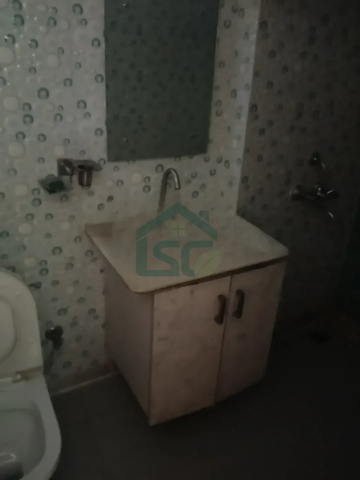 A one residency in Sector 38, Gurugram — property photo 2