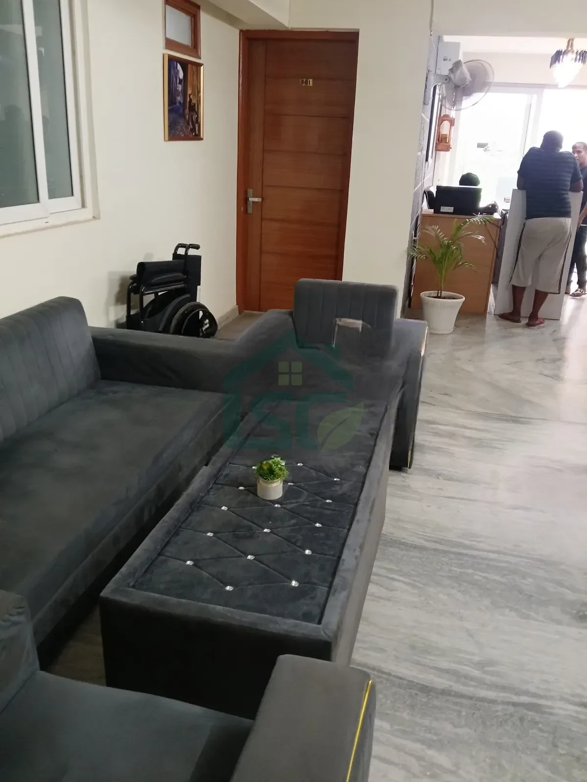 A one residency in Sector 38, Gurugram — property photo 1