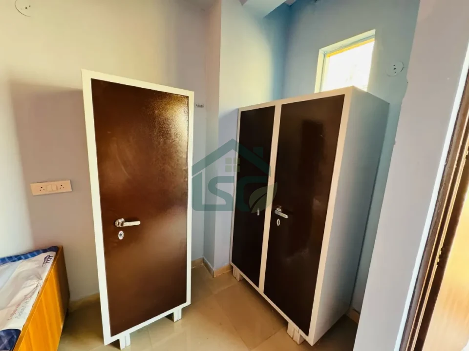 Shree Jaharveer Girls PG in Sector 33, Gurugram — property photo 2
