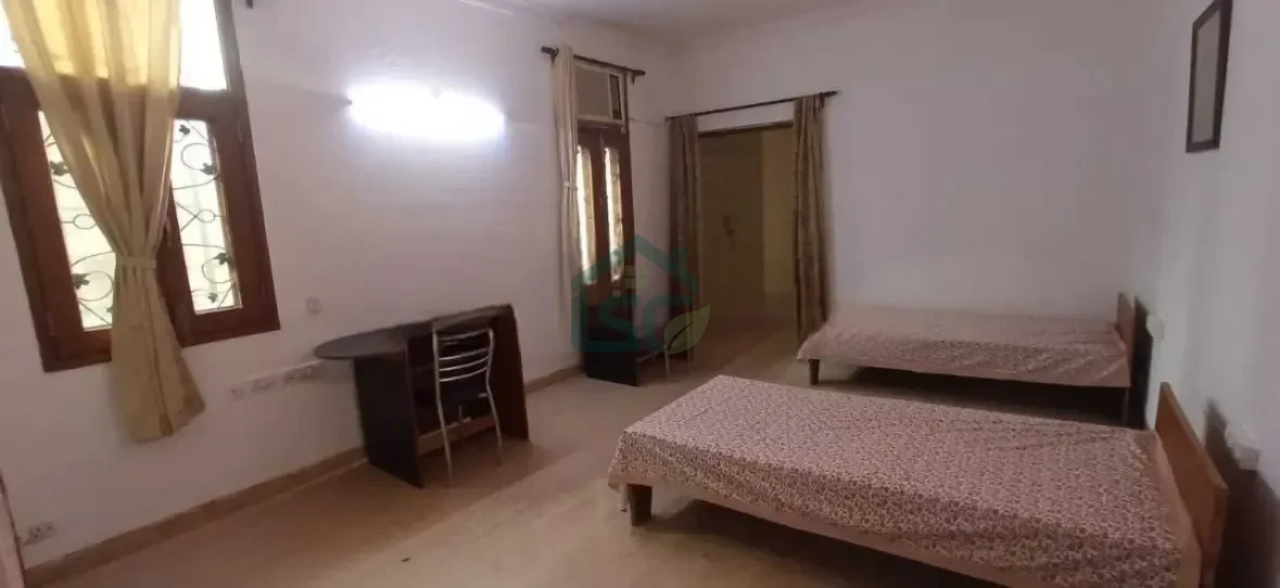 Radha Krishna Boys PG in Kamla Nagar, Delhi — property photo 1