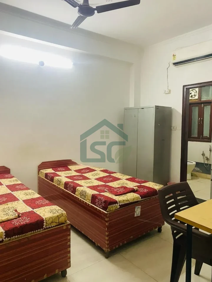 Ahuja boys PG in GTB Nagar, Delhi — property photo 1
