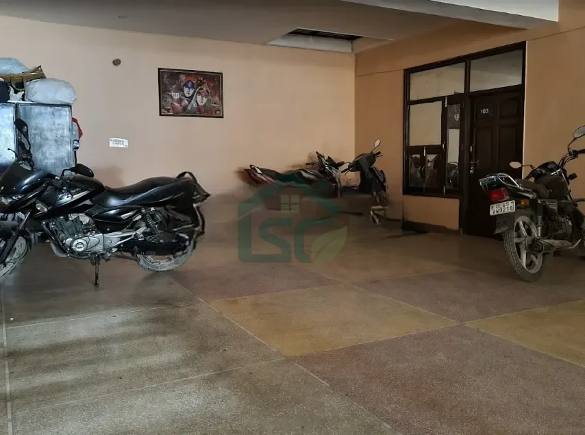 Neelkanth PG FOR Boys in Sector 33, Gurugram — property photo 1