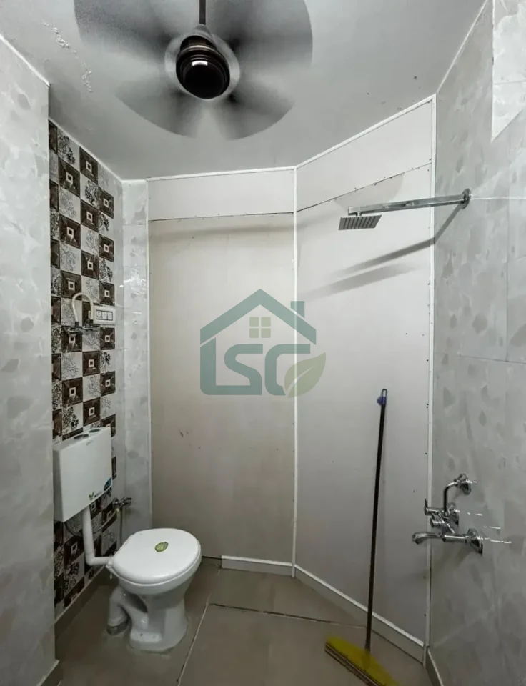 Jain PG in Jhilmil Colony, Delhi — property photo 4