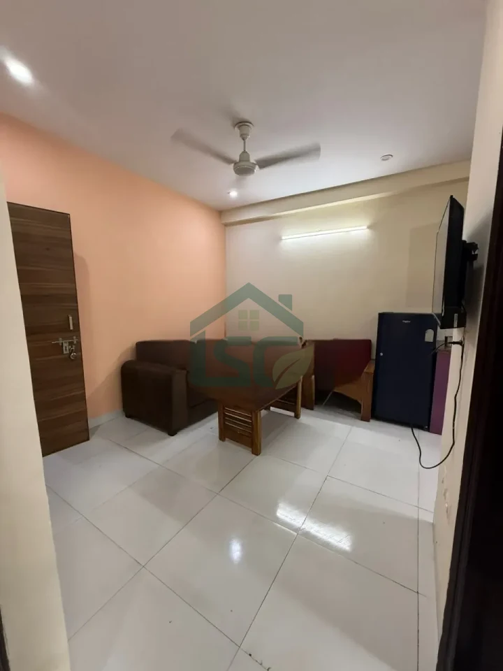 1 BHK In Sector 51 Gurugram in Sector 51, Gurugram — property photo 2