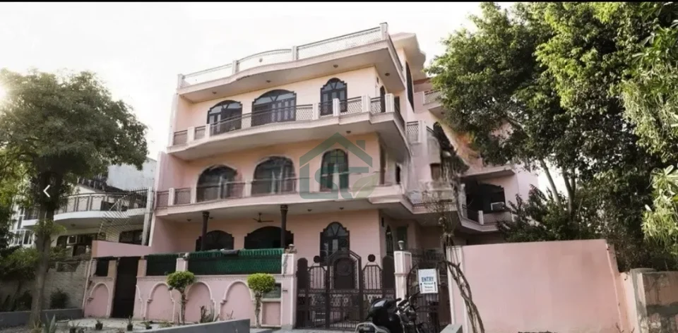 Kamal PG in Sector 44, Noida — property photo 5