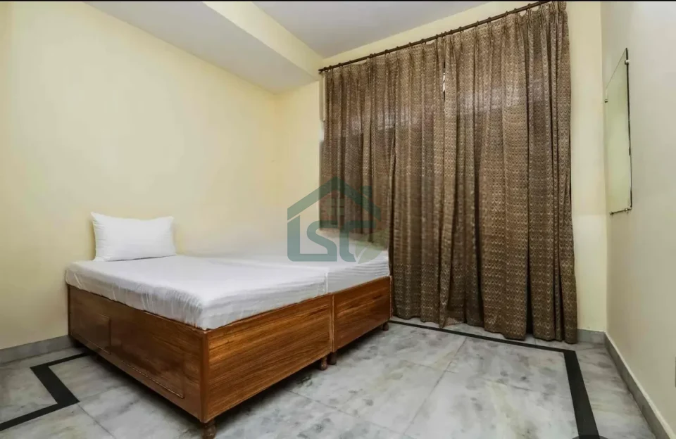 Kamal PG in Sector 44, Noida — property photo 3