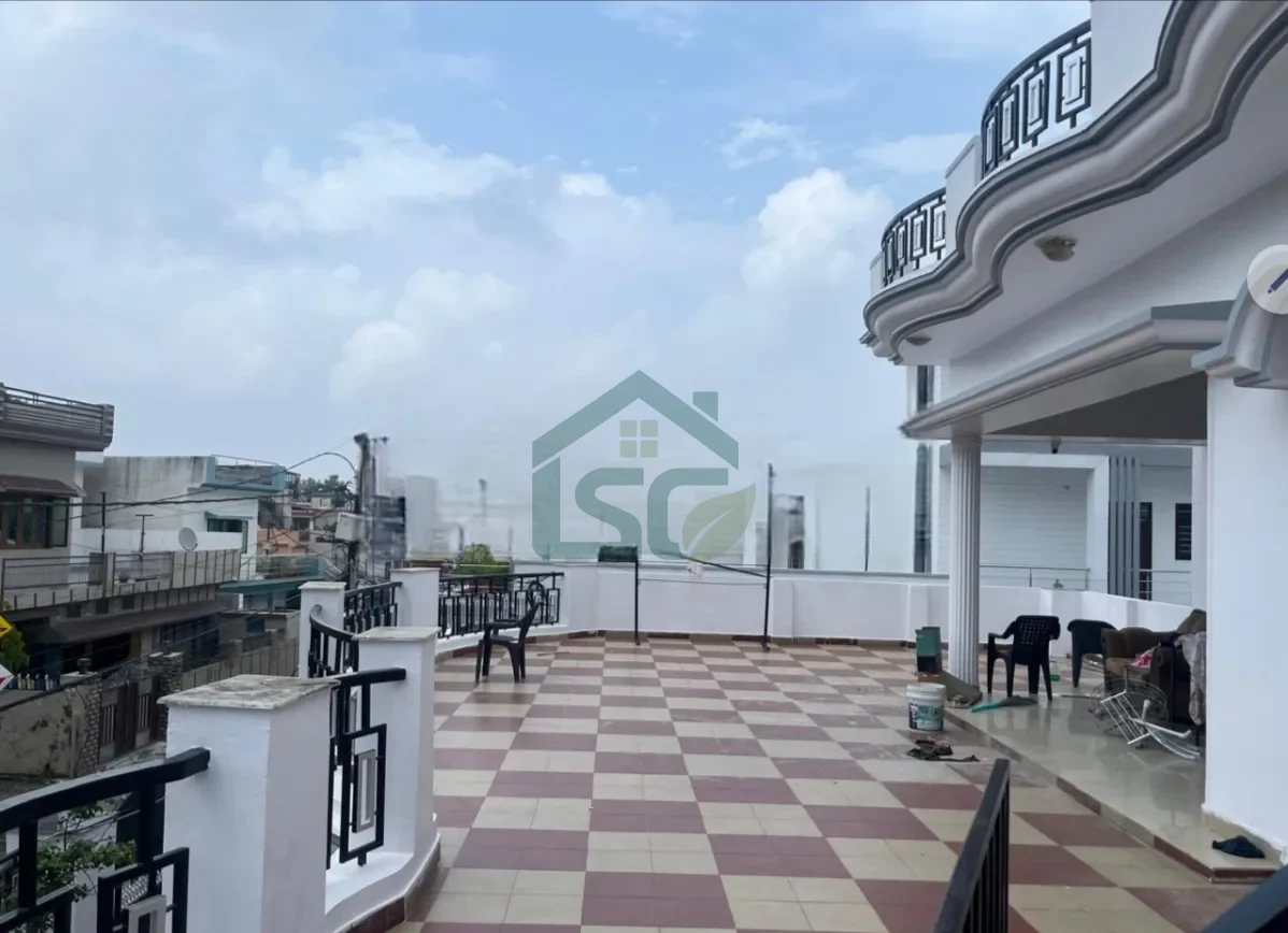 At Vishnu Villa PG, Clement Town, Dehradun