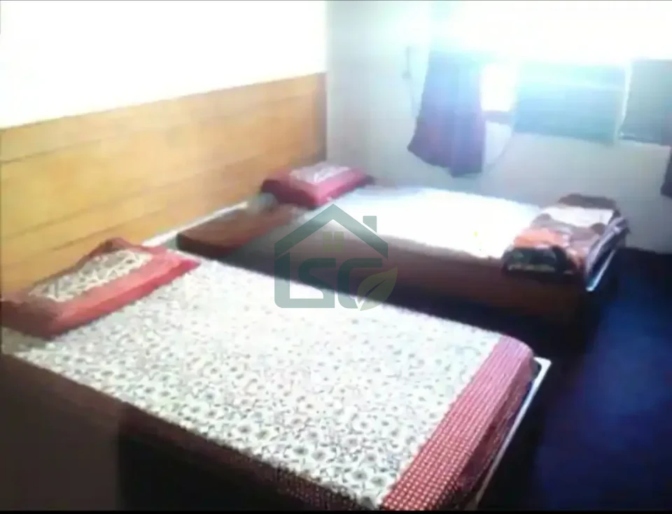 Shah ji da PG in Kalkaji, Delhi — property photo 2