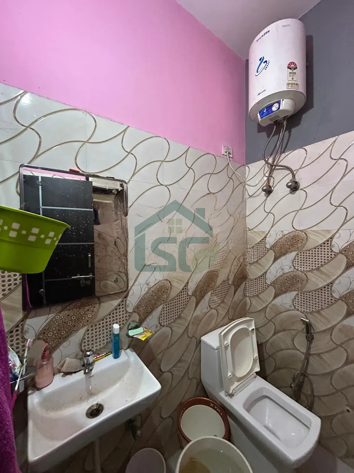Rinku 1 RK in Sector 69, Gurugram — property photo 1