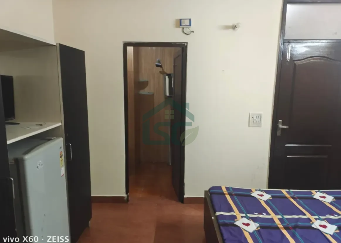 U37/1 THE Cyber Rooms in Sector 24, Gurugram — property photo 1