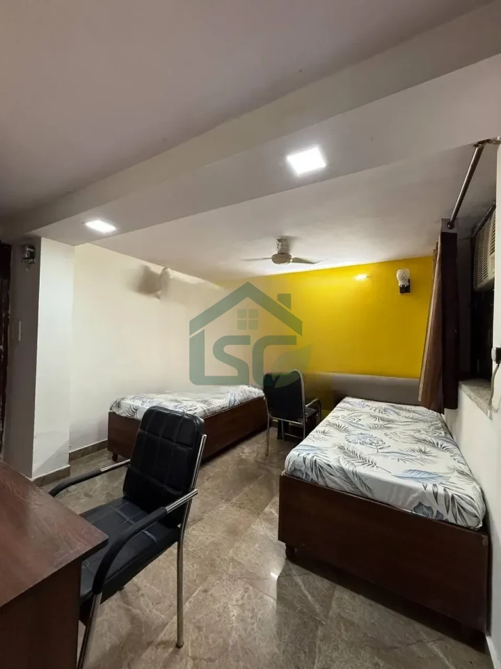 DU INN Krishna Bhawan in Roop Nagar, Delhi — property photo 3