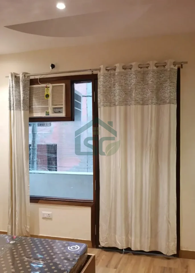Paper Pencil PG For Girls and Working Women in East in Shahdara, Delhi — property photo 1