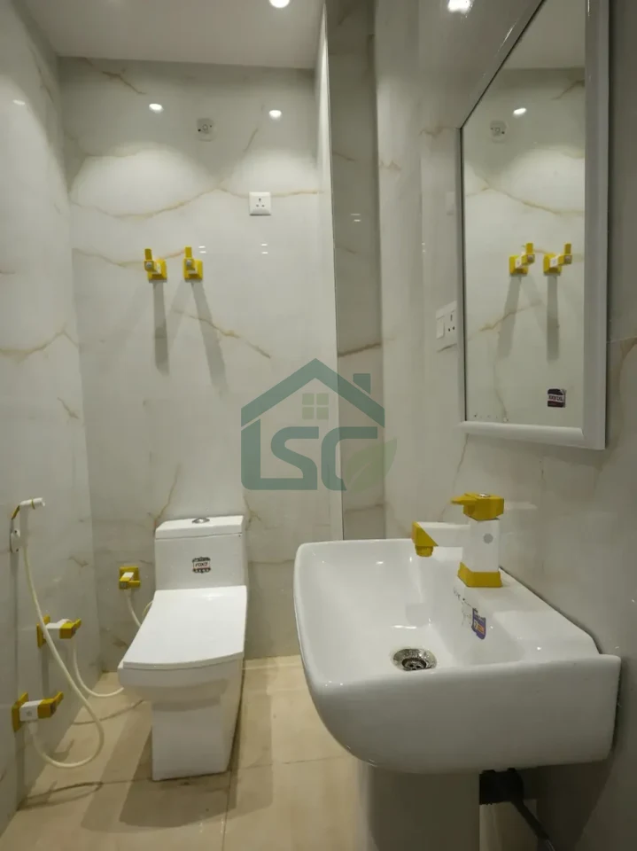 Paper Pencil PG For Girls and Working Women in East in Shahdara, Delhi — property photo 5