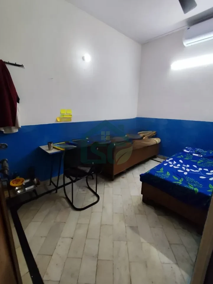 Diamond PG in Hudson Lane, GTB Nagar, Delhi — property photo 3