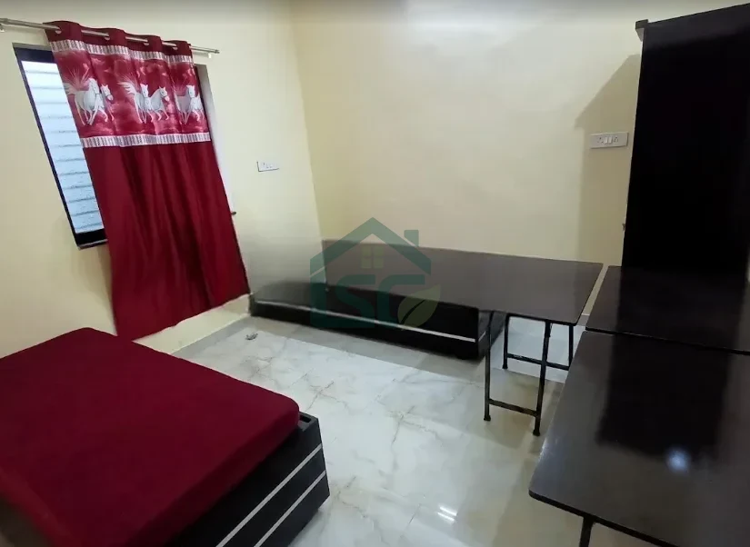 At VATSALA Girls Hostel (PG), Changurabhata, Raipur