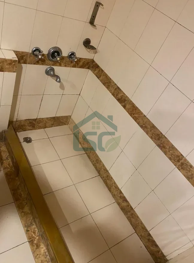Shivom PG FOR Girls in Sector 26, Gurugram — property photo 2